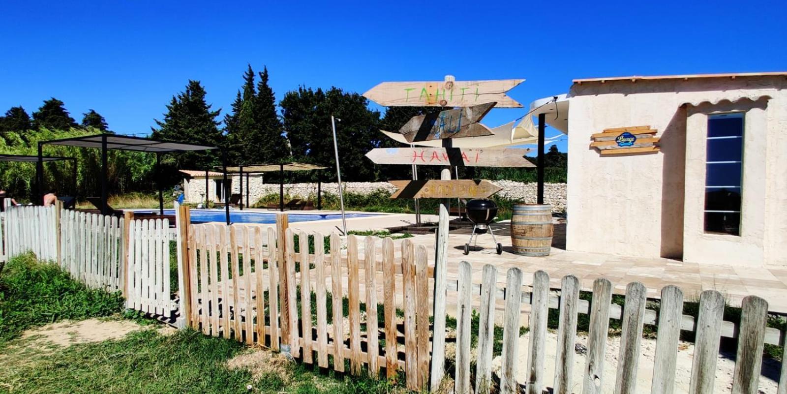 Chambre Cosy Avec Terrasse Sur La Colline Boisee, Parking Prive, Jardin, Calme, Climatisation, 10 Mn Pont Du Gard Num7 Rochefort-du-Gard Exterior foto